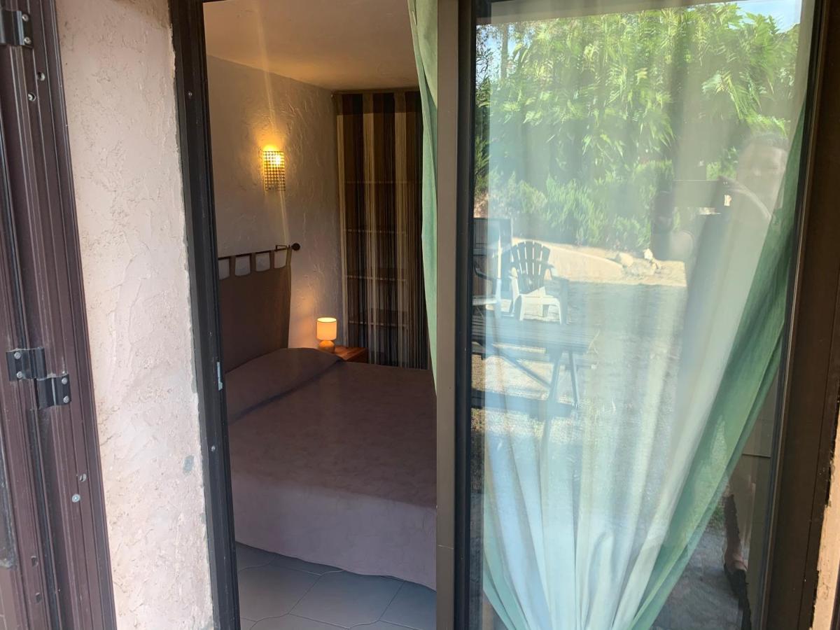 Chambres Et Tables D'Hotes Zelia & Jacques Berquez بيانوتولي-كالداريلو المظهر الخارجي الصورة